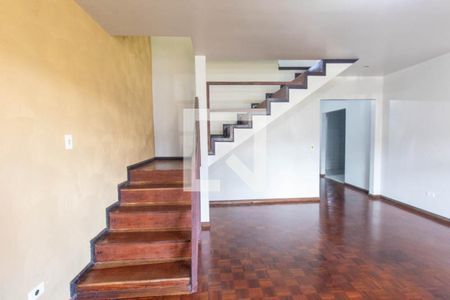 Sala de casa para alugar com 4 quartos, 170m² em Alto Boqueirão, Curitiba