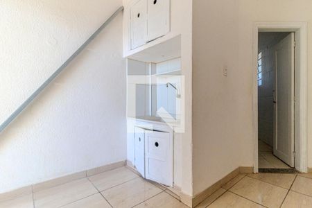 Cozinha de kitnet/studio para alugar com 1 quarto, 24m² em Santa Ifigênia, São Paulo