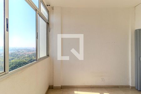 Studio de kitnet/studio para alugar com 1 quarto, 24m² em Santa Ifigênia, São Paulo