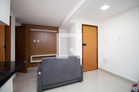 Sala de apartamento para alugar com 1 quarto, 34m² em Setor Habitacional Vicente Pires, Brasília