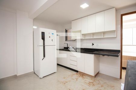 Cozinha e Área de Serviço de apartamento para alugar com 1 quarto, 34m² em Setor Habitacional Vicente Pires, Brasília