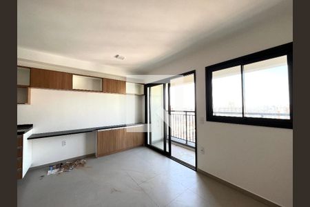 Sala/Quarto de kitnet/studio à venda com 1 quarto, 27m² em Mirandópolis, São Paulo