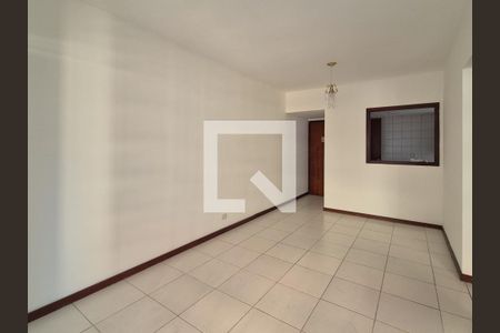 Sala de apartamento à venda com 2 quartos, 67m² em Barra da Tijuca, Rio de Janeiro