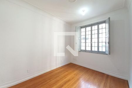 Sala de casa para alugar com 4 quartos, 280m² em Centro, Campinas