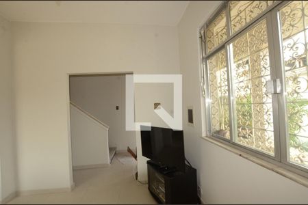 Sala de casa à venda com 3 quartos, 300m² em Vila da Penha, Rio de Janeiro