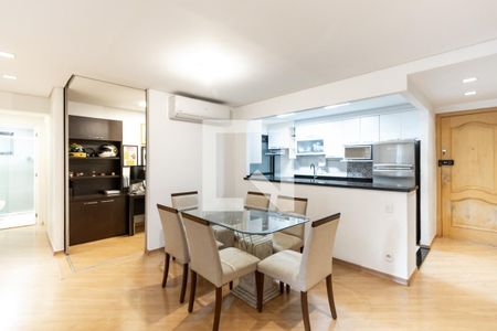 Sala de apartamento para alugar com 3 quartos, 93m² em Barra Funda, São Paulo