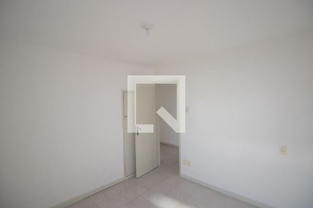 Quarto 2 de apartamento para alugar com 2 quartos, 70m² em Ze Garoto, São Gonçalo