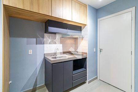 Cozinha de apartamento à venda com 1 quarto, 24m² em Butantã, São Paulo