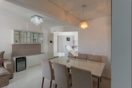 Sala de apartamento à venda com 3 quartos, 80m² em Jardim Nova Europa, Campinas