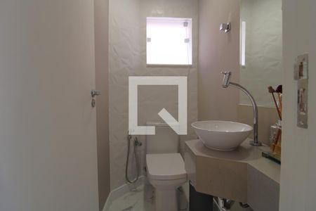 Lavabo de casa à venda com 5 quartos, 250m² em Jardim Umuarama, São Paulo