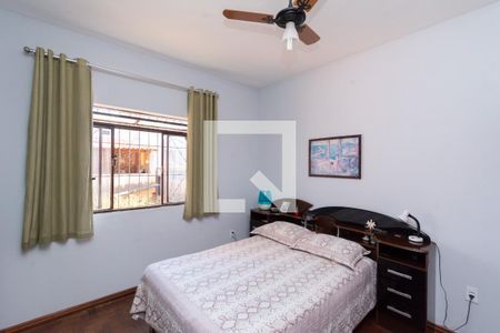 Quarto 1 de casa à venda com 3 quartos, 65m² em Araguaia, Belo Horizonte