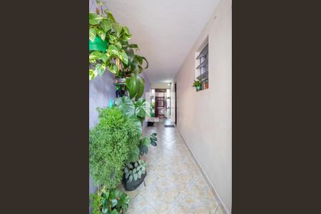 Casa à venda com 139m², 3 quartos e 4 vagas Casa à venda com 139m², 3 quartos e 4 vagasEntrada