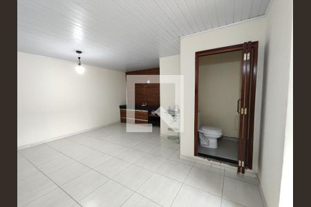 Sala de casa para alugar com 3 quartos, 128m² em Parque Sao Francisco, Ferraz de Vasconcelos