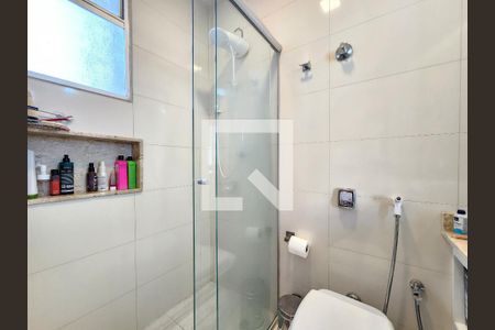 Banheiro da Suíte de apartamento à venda com 3 quartos, 73m² em Sagrada Família, Belo Horizonte