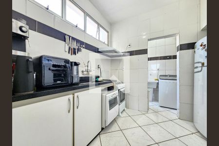 Cozinha de apartamento para alugar com 3 quartos, 73m² em Sagrada Família, Belo Horizonte