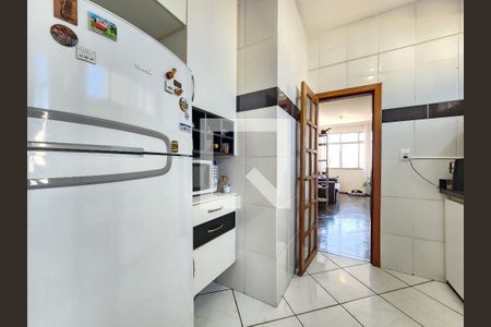 Cozinha de apartamento para alugar com 3 quartos, 73m² em Sagrada Família, Belo Horizonte