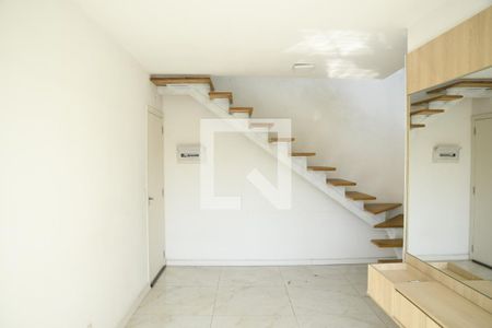 Sala de apartamento para alugar com 3 quartos, 123m² em Jardim Santa Izabel, Cotia