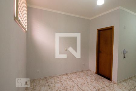 Kitnet/Studio para alugar com 1 quarto, 35m² em Vila Tiberio, Ribeirão Preto