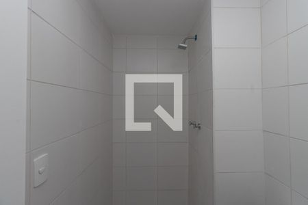 Banheiro de apartamento à venda com 2 quartos, 43m² em Vila Guilherme, São Paulo