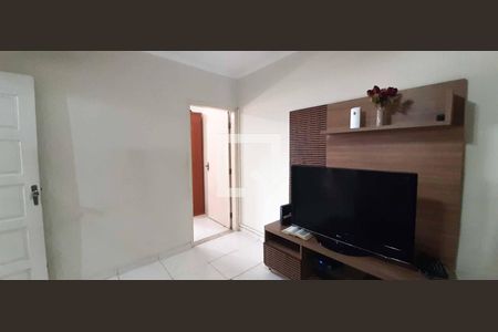 Sala de casa à venda com 2 quartos, 125m² em Santo Antônio, Osasco