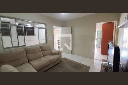 Sala de casa à venda com 2 quartos, 125m² em Santo Antônio, Osasco