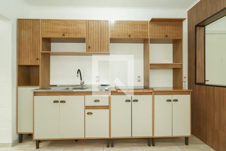 Cozinha de apartamento para alugar com 2 quartos, 64m² em Passo D’areia, Porto Alegre