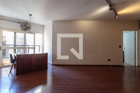 Apartamento para alugar com 74m², 3 quartos e 1 vagaSala