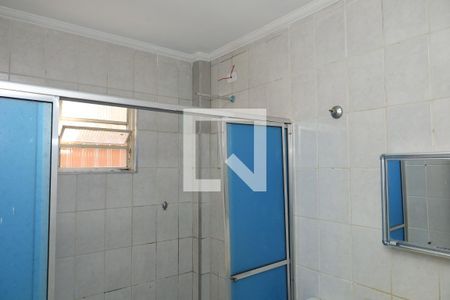 Banheiro de casa para alugar com 1 quarto, 65m² em Itaquera, São Paulo