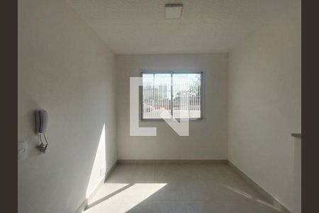 Sala de apartamento para alugar com 2 quartos, 34m² em Socorro, São Paulo