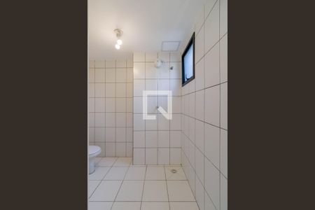 Banheiro de apartamento à venda com 1 quarto, 28m² em Cidade Jardim, São Paulo