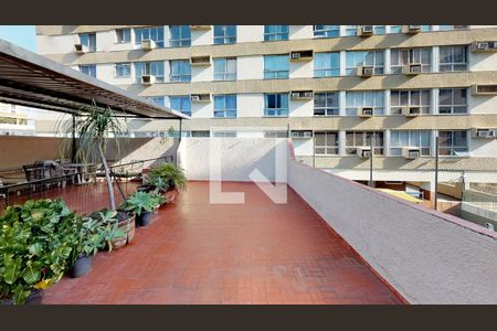 Casa à venda com 240m², 5 quartos e 1 vaga