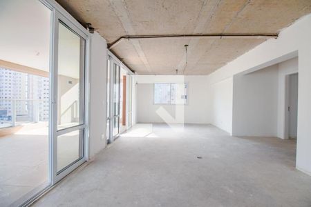Apartamento à venda com 272m², 4 quartos e 6 vagas