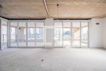 Apartamento à venda com 272m², 4 quartos e 6 vagas