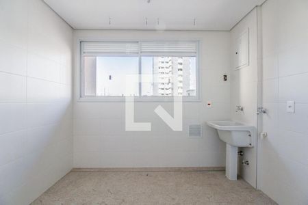 Apartamento à venda com 272m², 4 quartos e 6 vagas