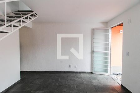 Sala de casa para alugar com 2 quartos, 99m² em Rocha Sobrinho, Mesquita