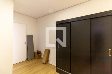 Quarto 2 de casa para alugar com 2 quartos, 50m² em Vila Ipojuca, São Paulo