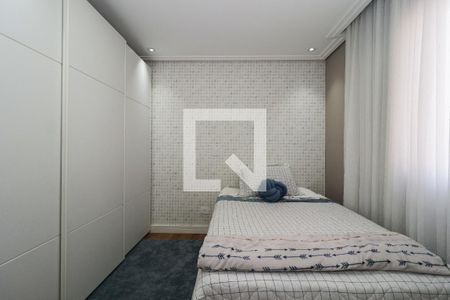 Quarto  de apartamento à venda com 3 quartos, 110m² em Jardim Maria Rosa, Taboão da Serra