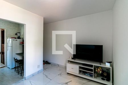 Sala de apartamento para alugar com 2 quartos, 65m² em Nova Gameleira, Belo Horizonte