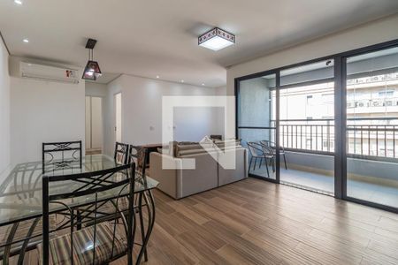 Sala de apartamento à venda com 2 quartos, 69m² em Alphaville, Barueri