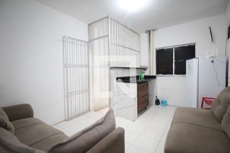 Sala/Cozinha de casa para alugar com 1 quarto, 40m² em Baixa de Quintas, Salvador