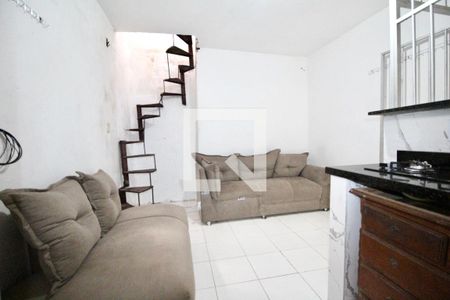 Sala/Cozinha de casa para alugar com 1 quarto, 40m² em Baixa de Quintas, Salvador