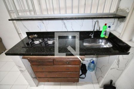 Sala/Cozinha de casa para alugar com 1 quarto, 40m² em Baixa de Quintas, Salvador