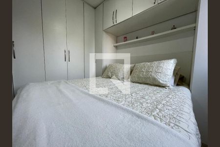 Quarto 1 de apartamento à venda com 2 quartos, 47m² em Jardim Celeste, São Paulo