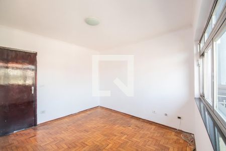 Sala de Estar de casa para alugar com 3 quartos, 150m² em Umuarama, Osasco