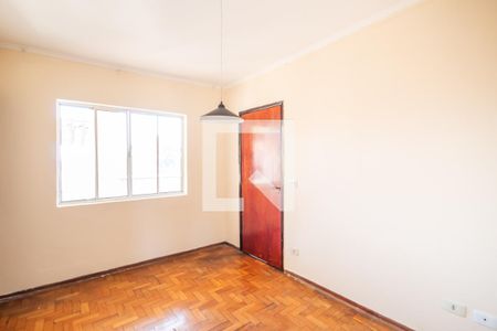 Sala de TV de casa para alugar com 3 quartos, 150m² em Umuarama, Osasco