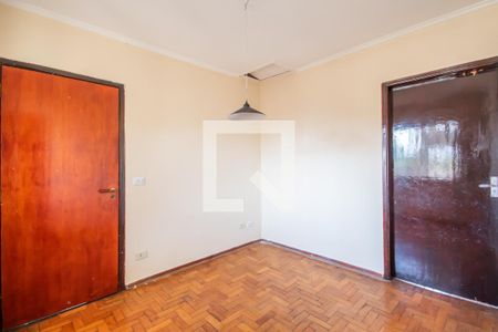 Sala de TV de casa para alugar com 3 quartos, 150m² em Umuarama, Osasco