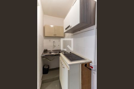 Cozinha de kitnet/studio à venda com 1 quarto, 28m² em Vila Buarque, São Paulo