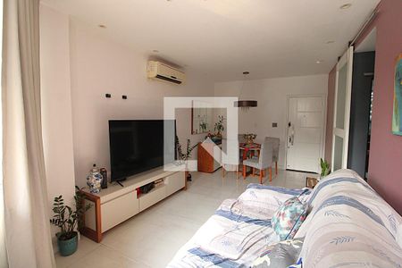 Sala de apartamento à venda com 3 quartos, 120m² em Vila Kosmos, Rio de Janeiro