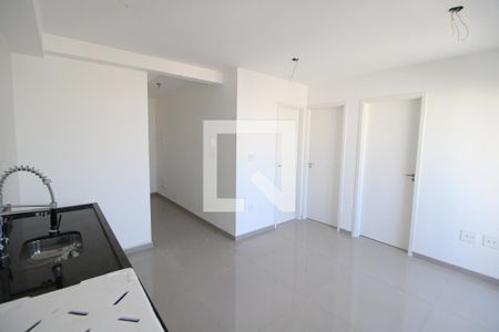 Sala / Cozinha de apartamento à venda com 2 quartos, 40m² em Vila Paulicéia, São Paulo