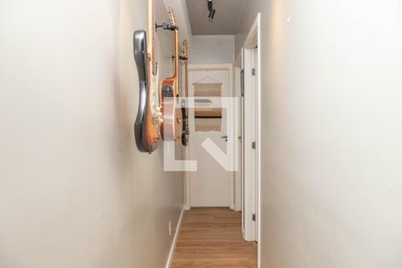 Corredor  de apartamento para alugar com 2 quartos, 45m² em Piraporinha, Diadema